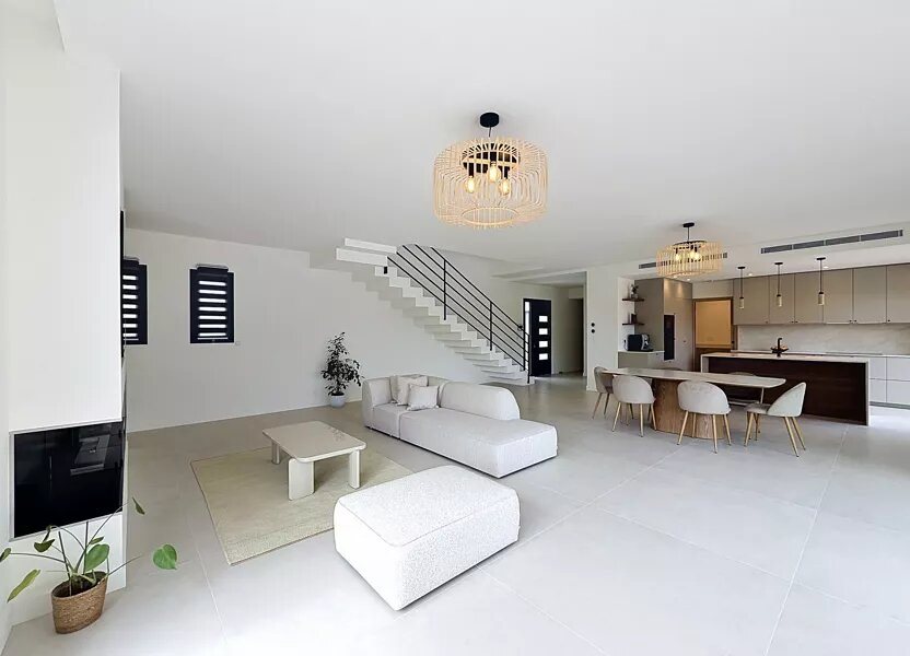 Maison à vendre, 260m², Roquefort-les-Pins