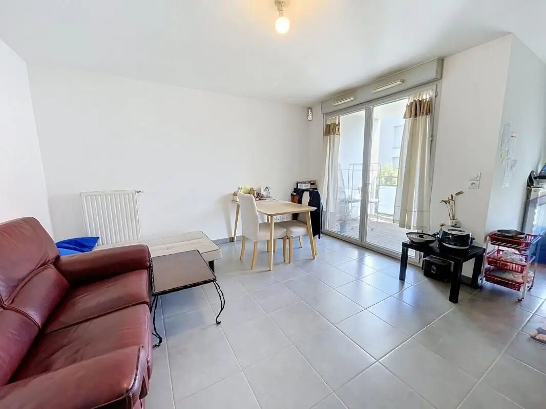 Appartement à vendre, 60m², Pierre-Bénite