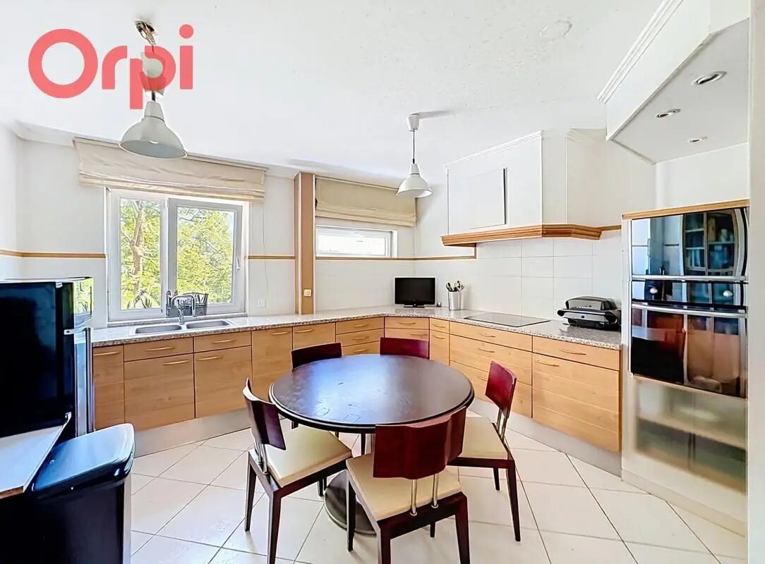 Appartement à vendre, 90m², Écully