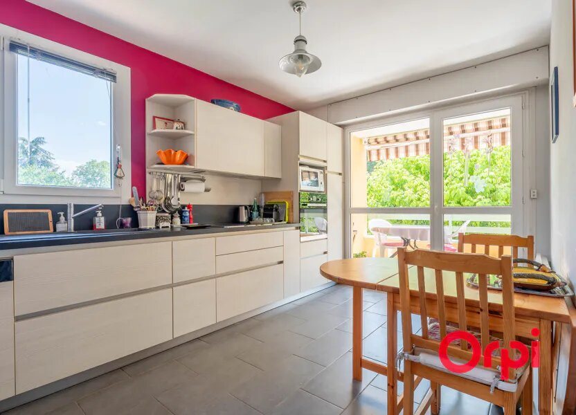 Appartement à vendre, 111m², Champagne-au-Mont-d'Or