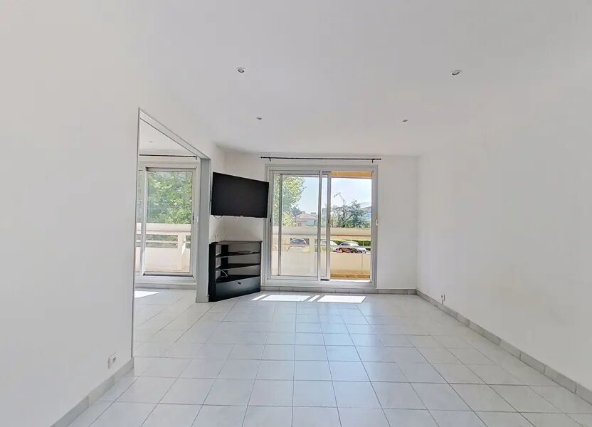 Appartement à vendre, 80m², Décines-Charpieu