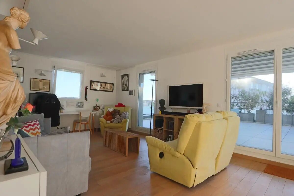 Appartement à louer, 75m², Bron