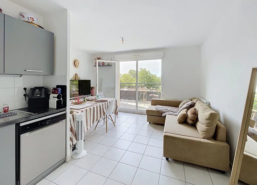 Appartement à vendre, 38m², Vénissieux
