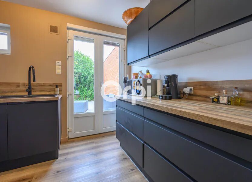 Maison à vendre, 2m², Comines
