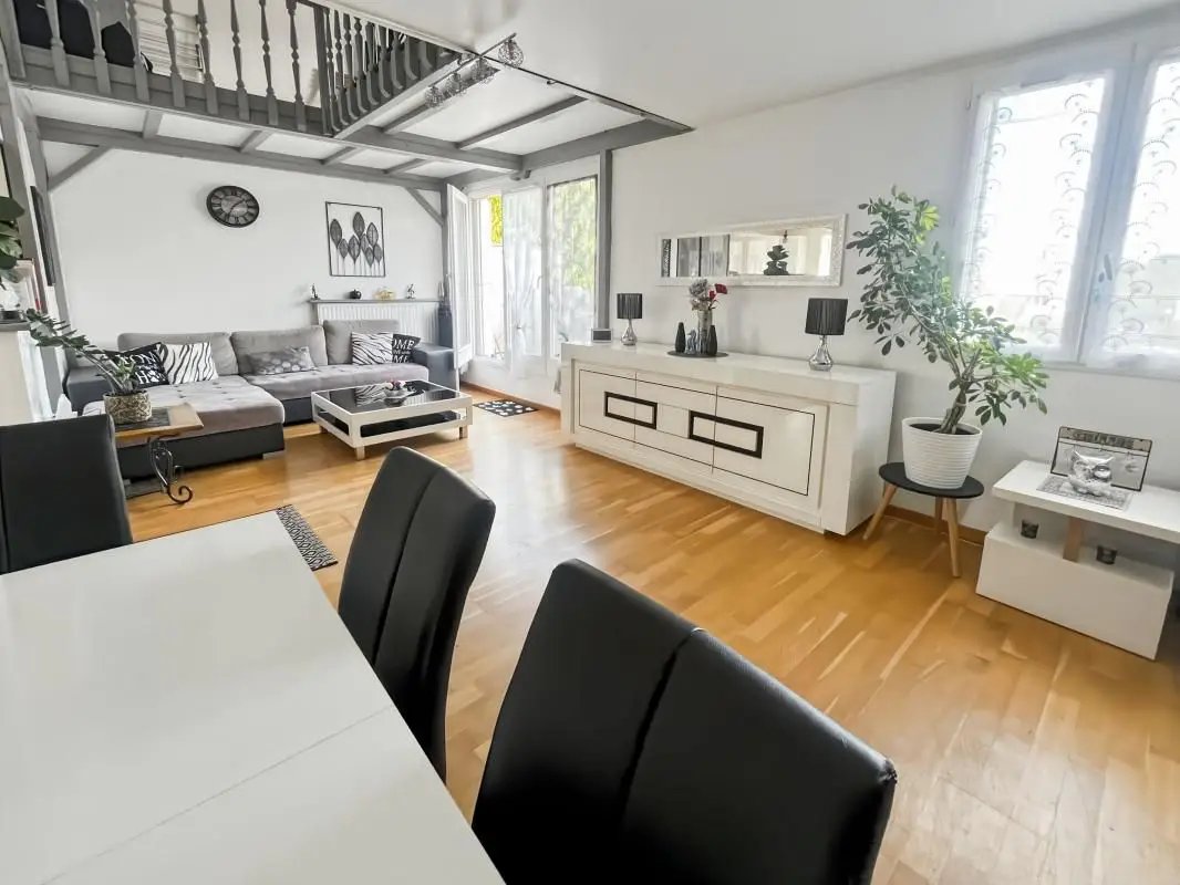 Appartement à vendre, 98m², Cergy