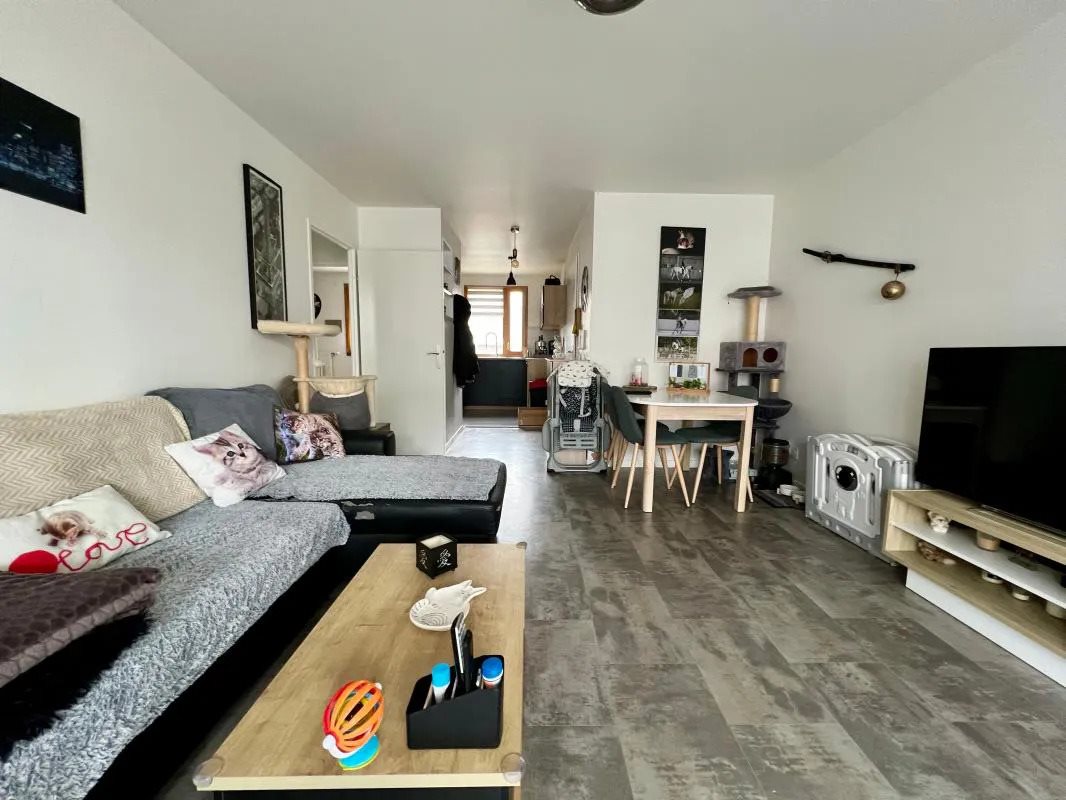 Appartement à vendre, 56m², Menucourt