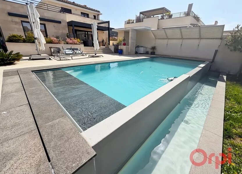 Maison à vendre, 195m², Saint-Cyr-sur-Mer