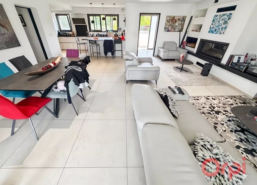 Maison à vendre, 195m², Saint-Cyr-sur-Mer