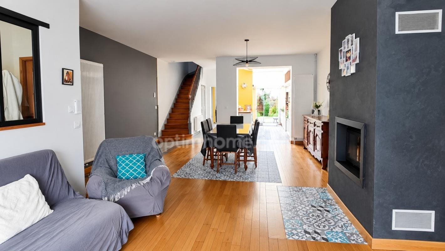 Maison à vendre, 134m², Saint-Quentin