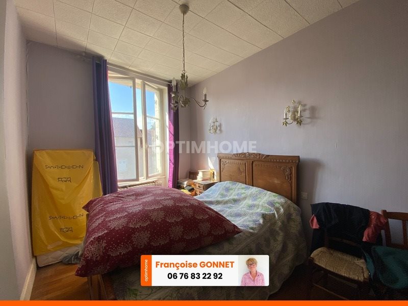 Maison à vendre, 122m², Saint-Amand-Montrond
