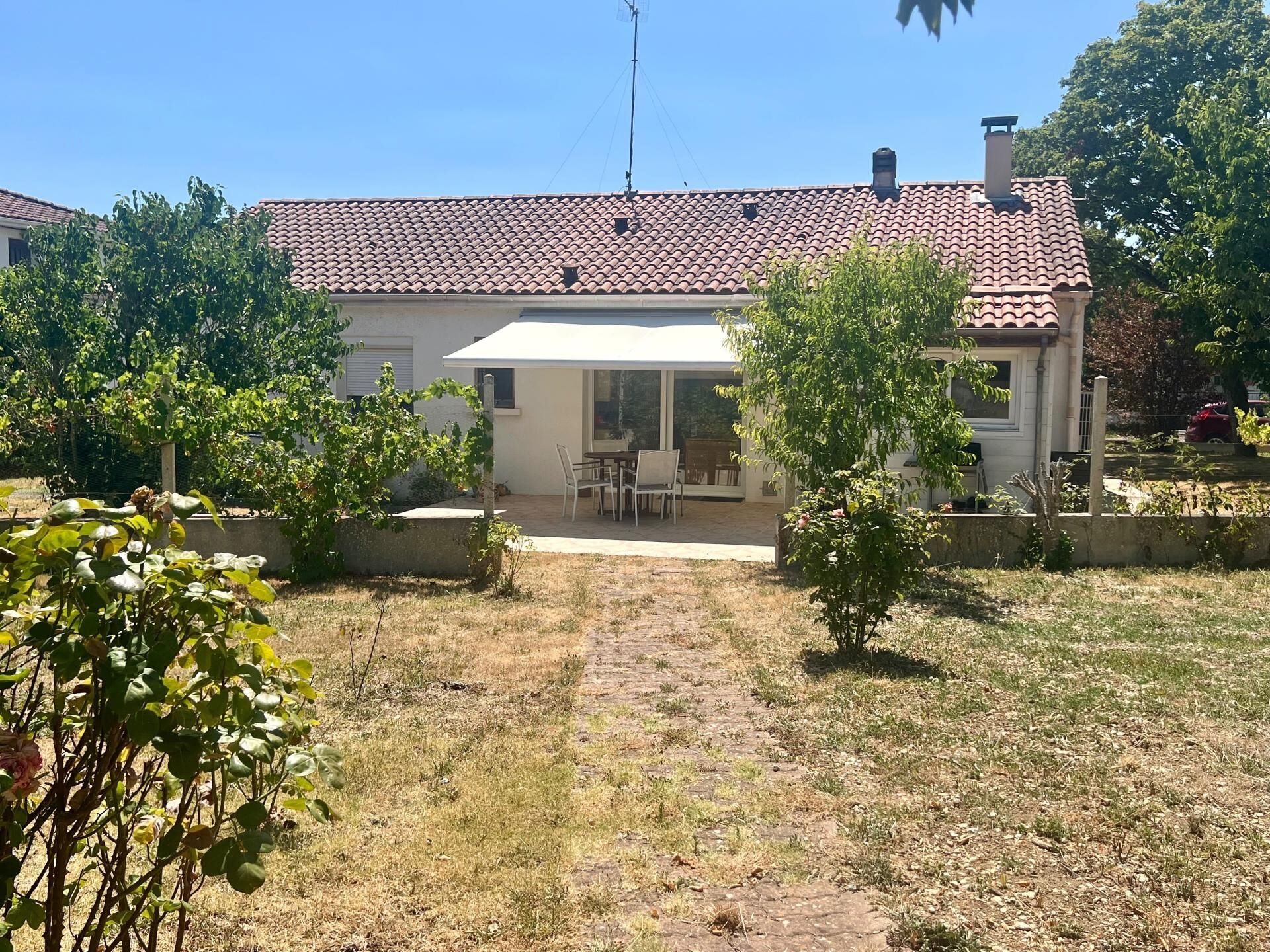 Maison à vendre, 100m², Saint-Jean-d'Angély