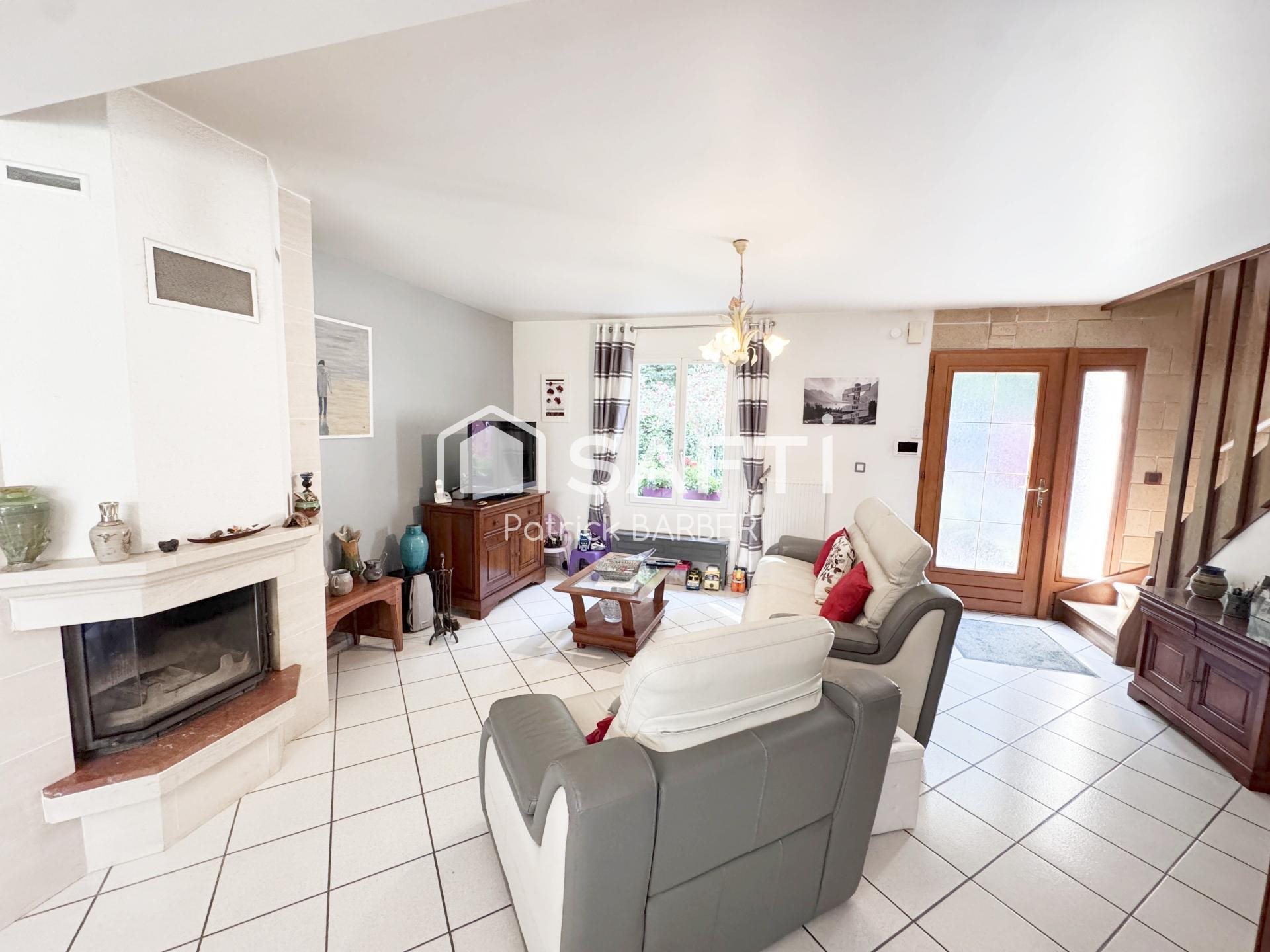 Maison à vendre, 122m², Menucourt