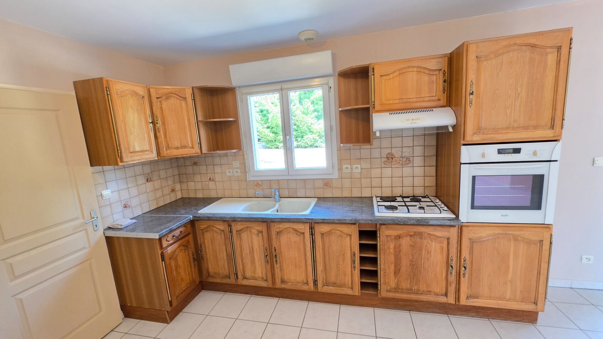 Maison à louer, 96m², Genillé