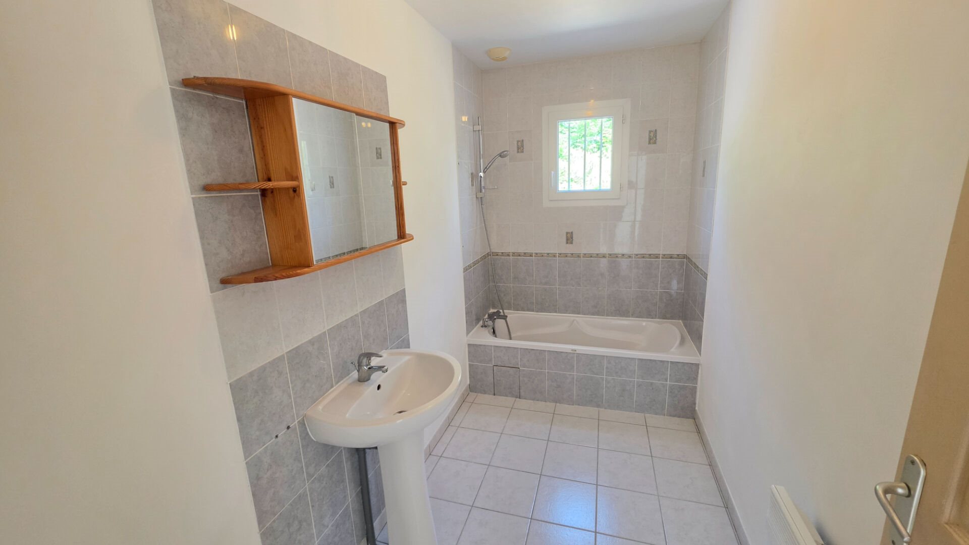 Maison à louer, 96m², Genillé