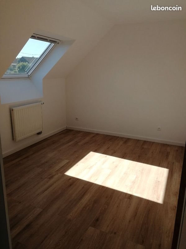 Maison à louer, 95m², Bléré