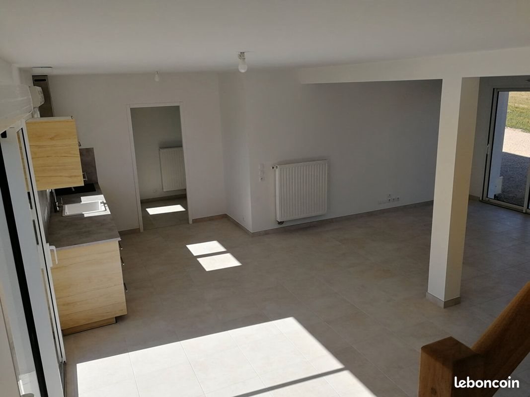 Maison à louer, 95m², Bléré