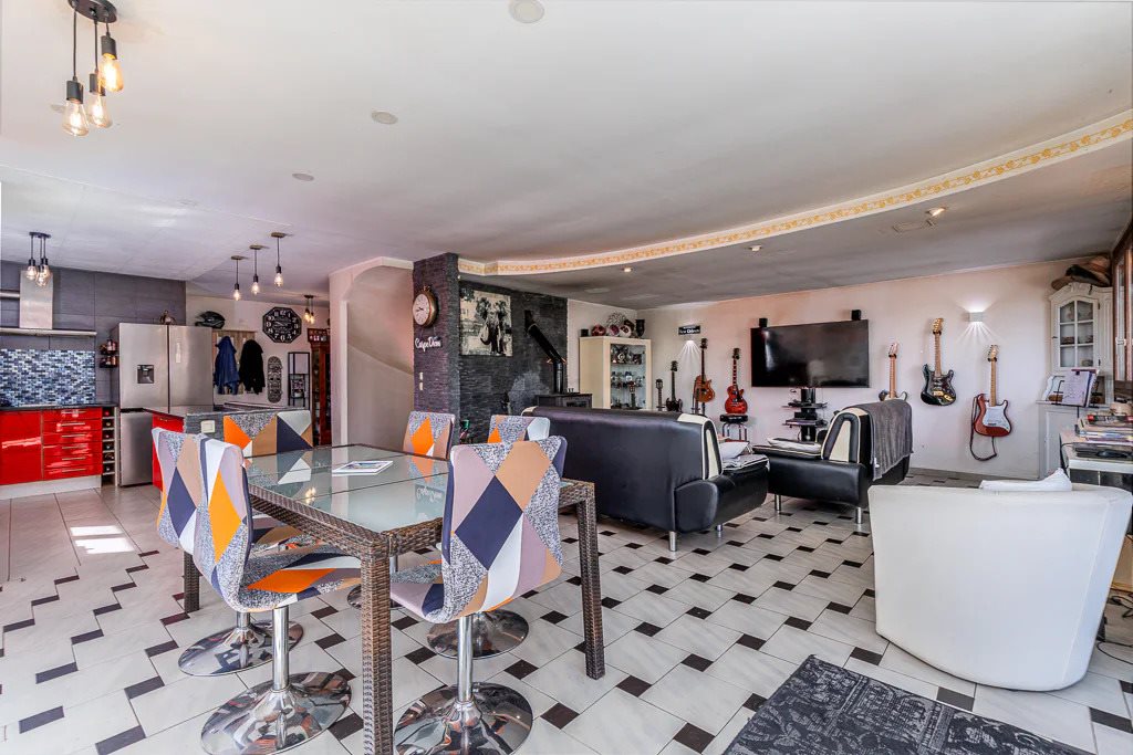 Maison à vendre, 205m², La Turbie