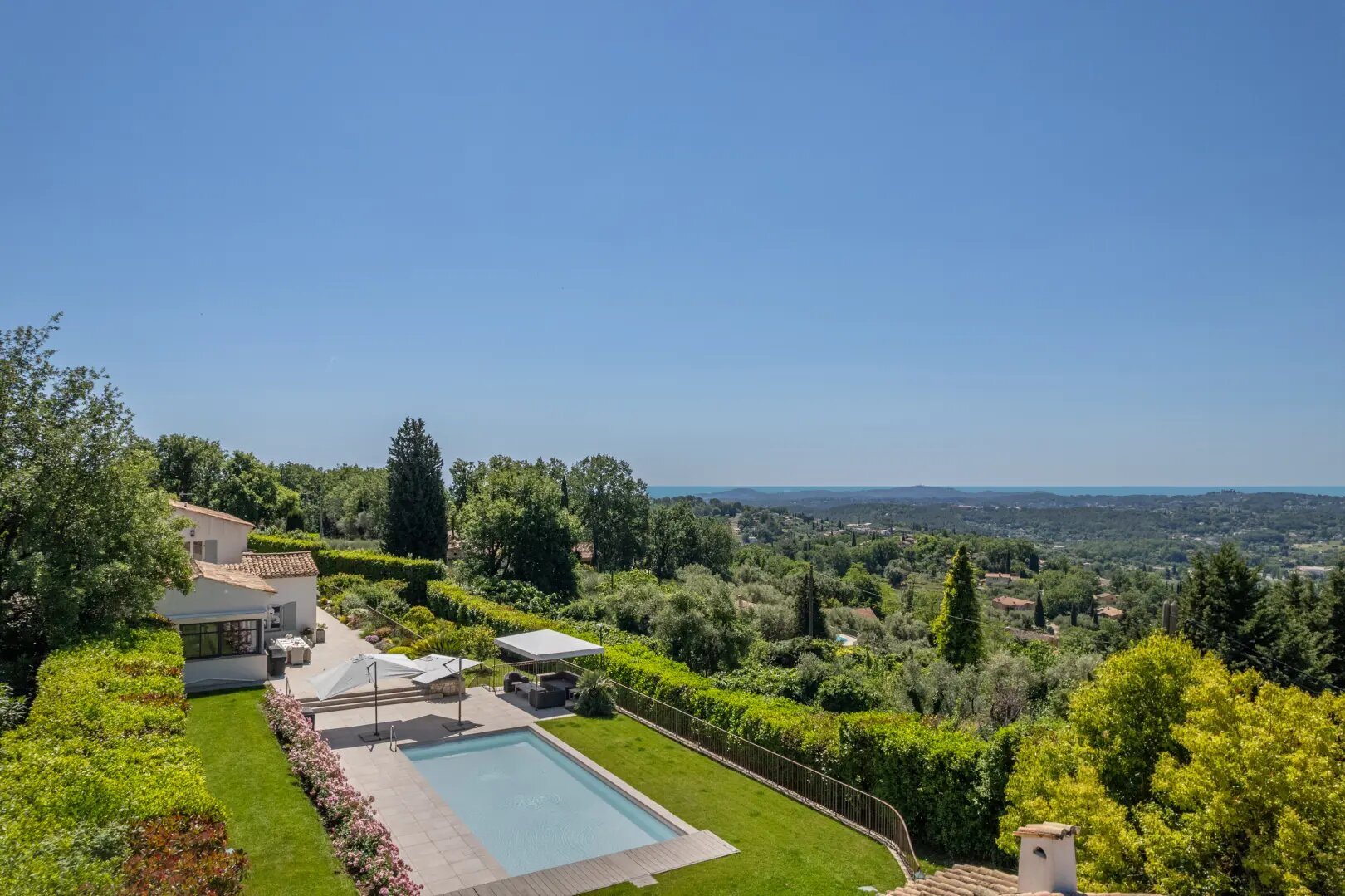 Maison à vendre, 370m², Châteauneuf-Grasse