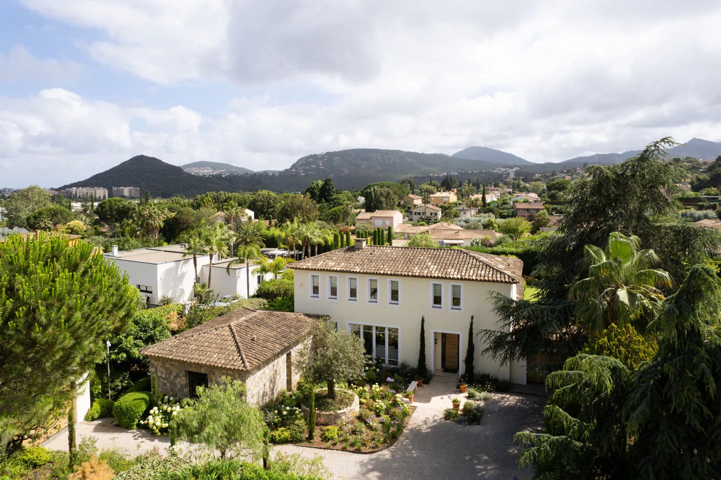 Maison à louer, 220m², Mandelieu-la-Napoule