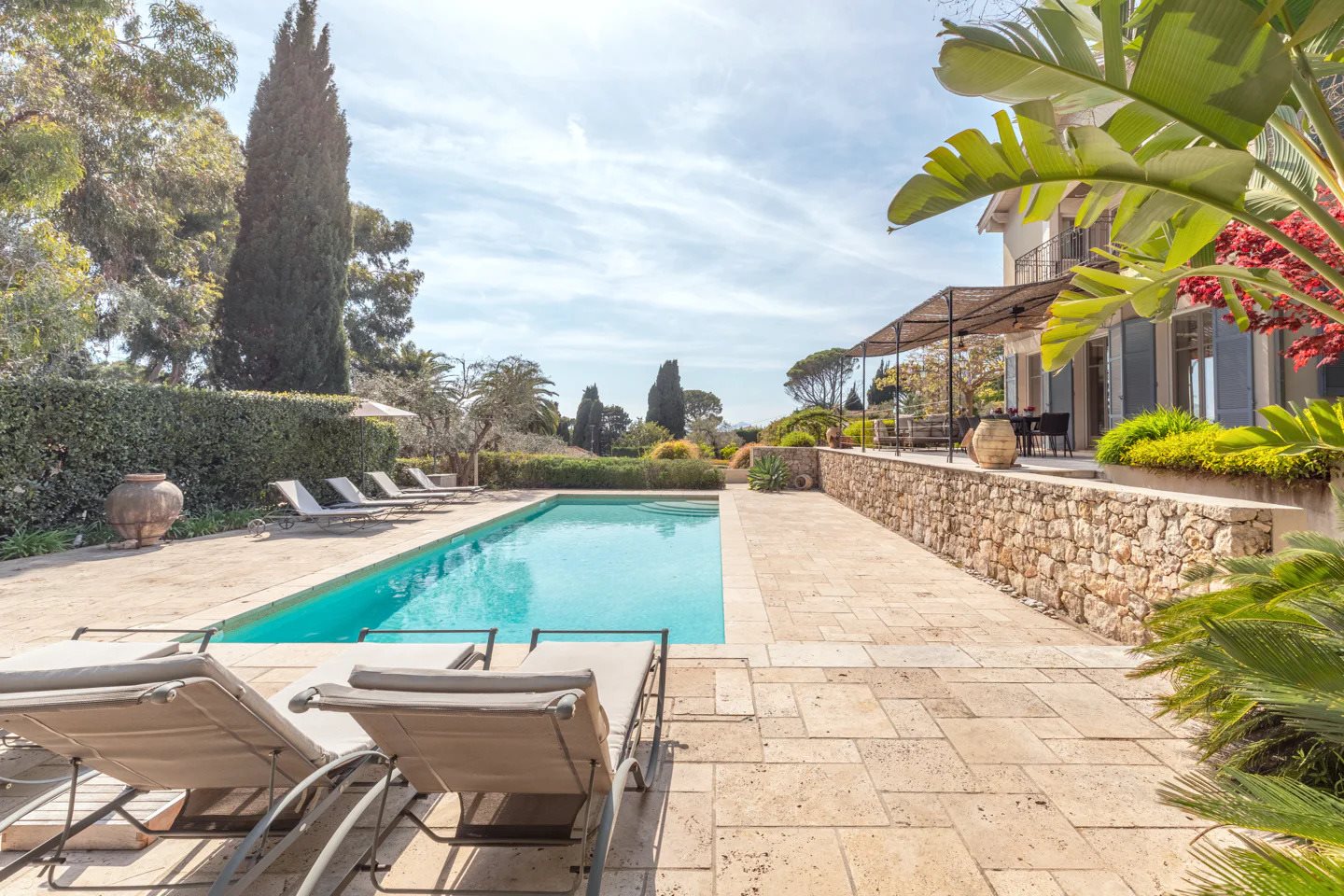 Maison à louer, 590m², Antibes
