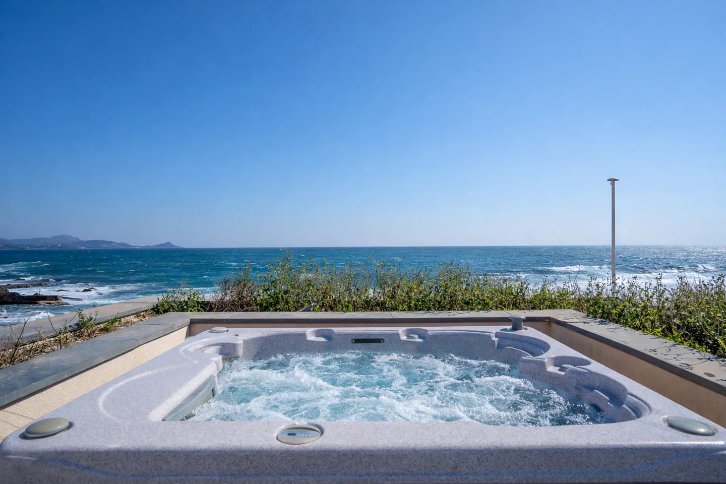 Maison à louer, 238m², Fréjus