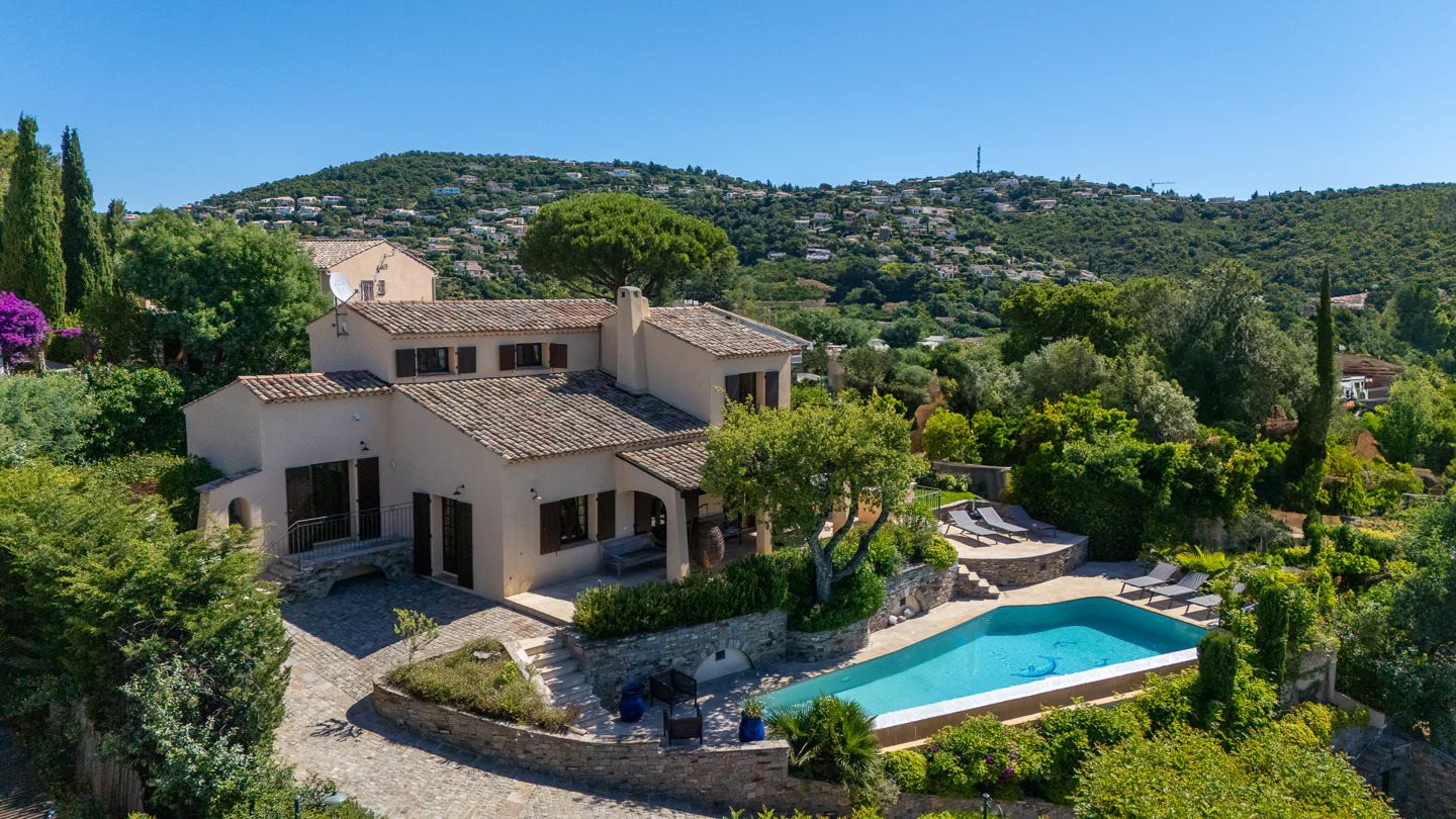 Maison à vendre, 189m², Roquebrune-sur-Argens