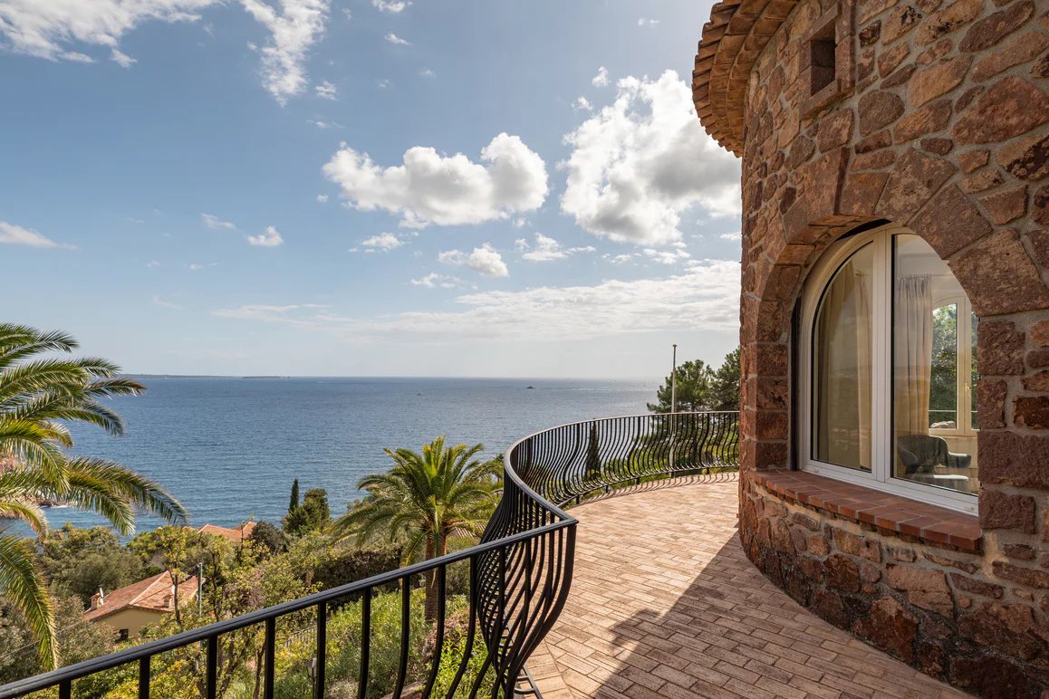 Maison à vendre, 345m², Théoule-sur-Mer