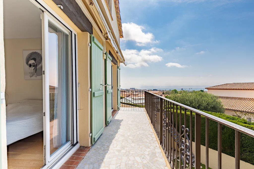 Maison à vendre, 242m², Cagnes-sur-Mer