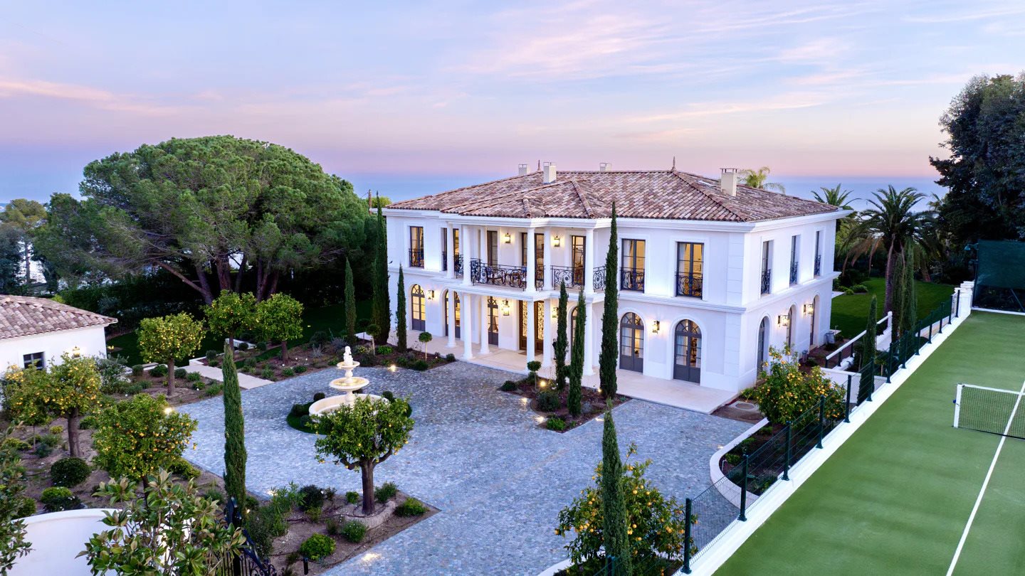 Maison à louer, 940m², Vallauris