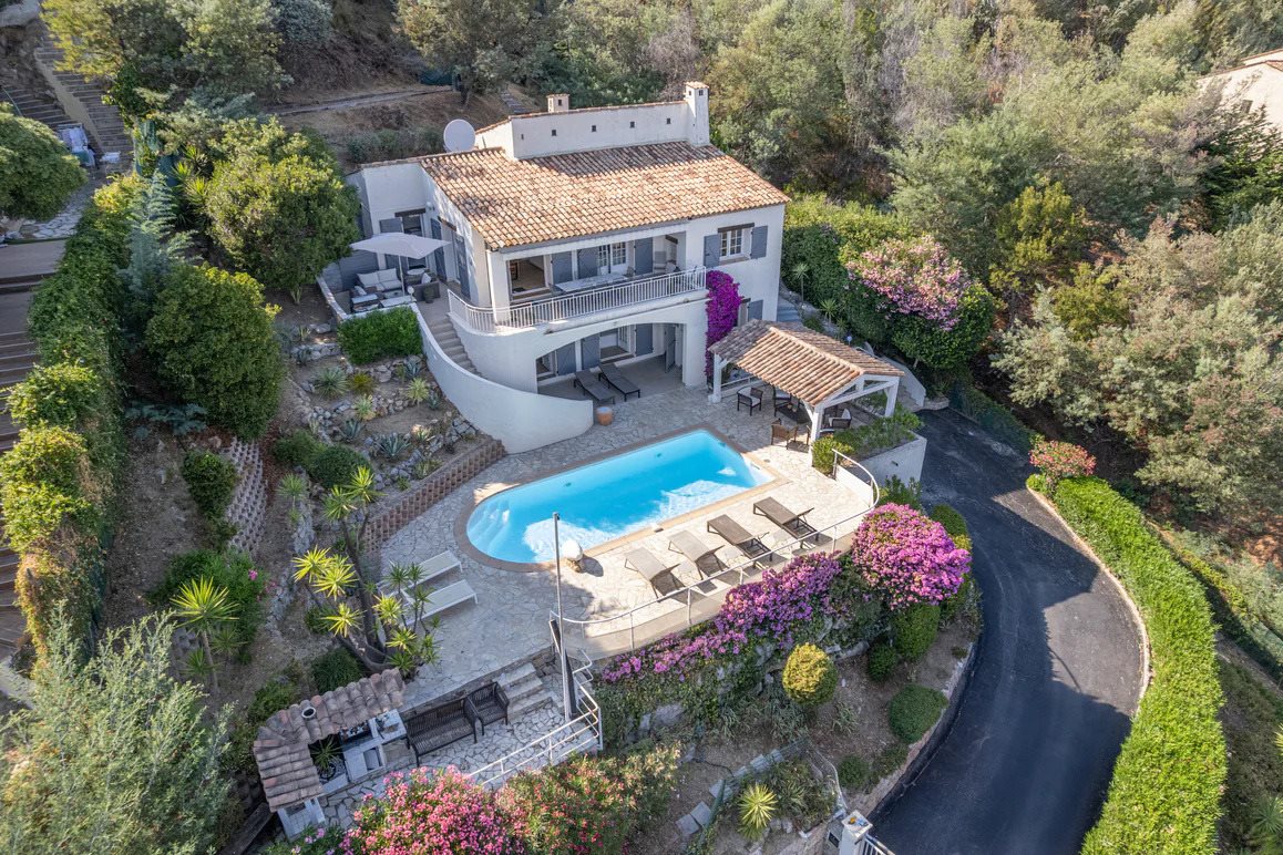 Maison à vendre, 200m², Mandelieu-la-Napoule