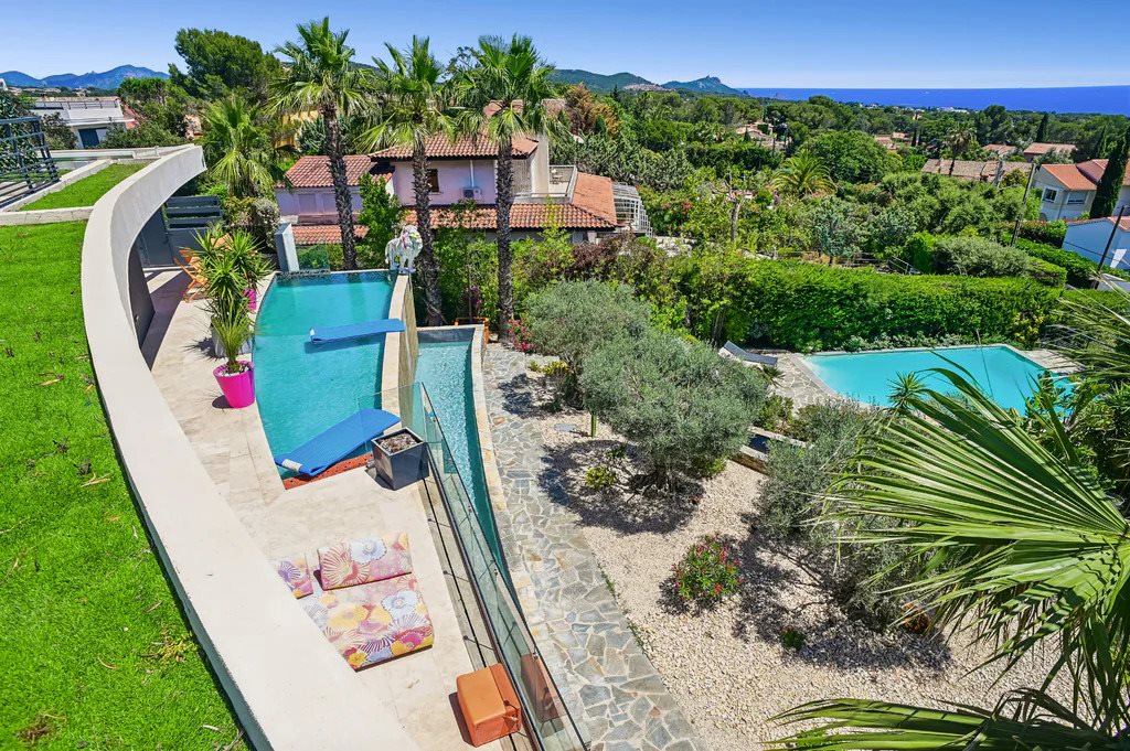 Maison à vendre, 258m², Saint-Raphaël