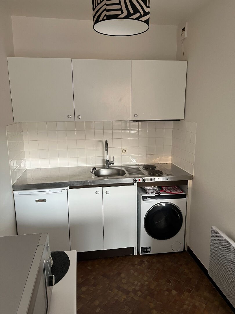 Appartement à louer, 28m², Niort