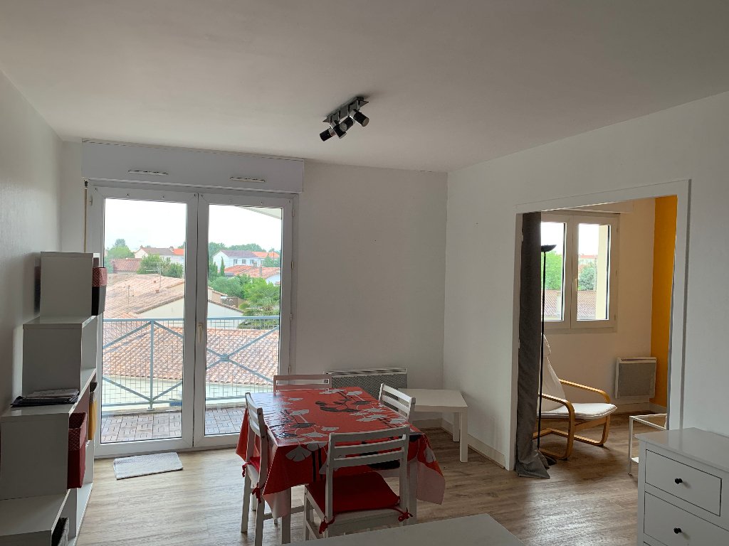 Appartement à louer, 50m², Niort