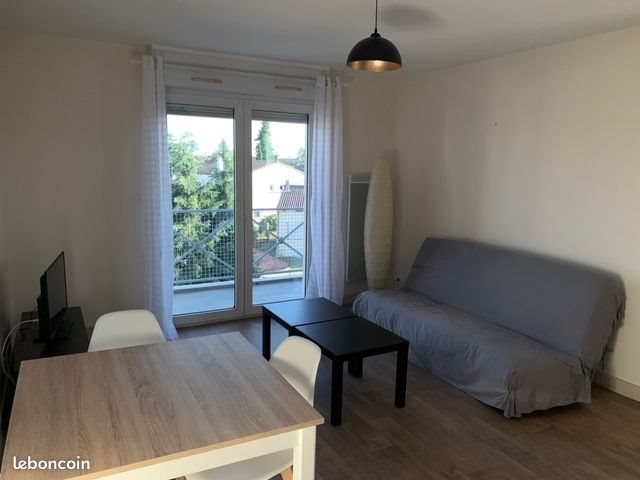 Appartement à louer, 44m², Niort