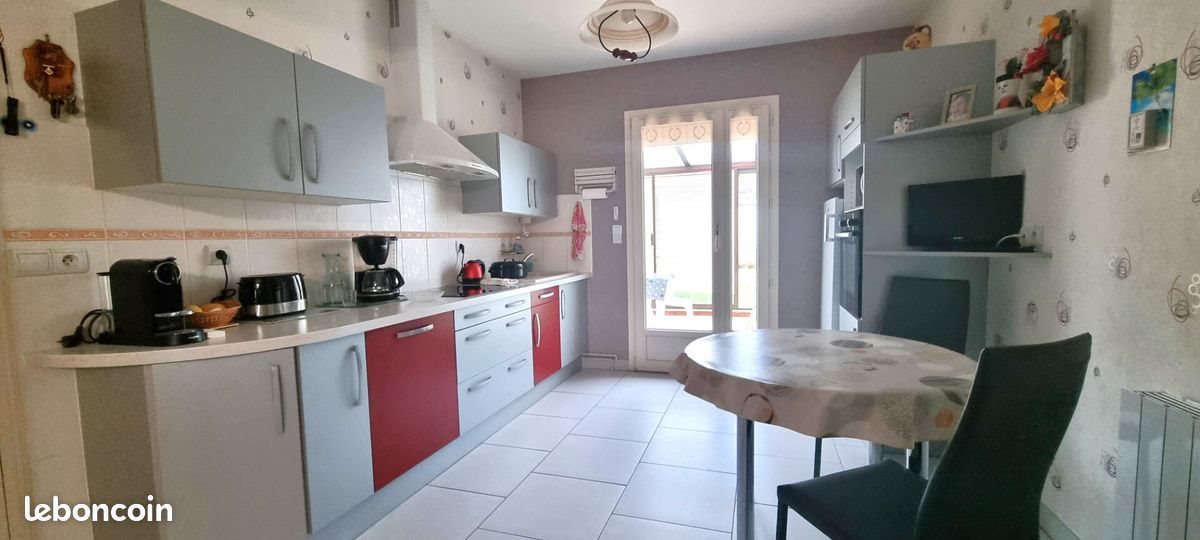Maison à vendre, 101m², Chauray