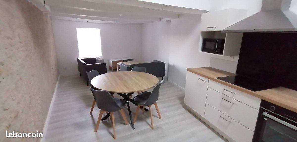 Appartement à louer, 55m², Champdeniers-Saint-Denis