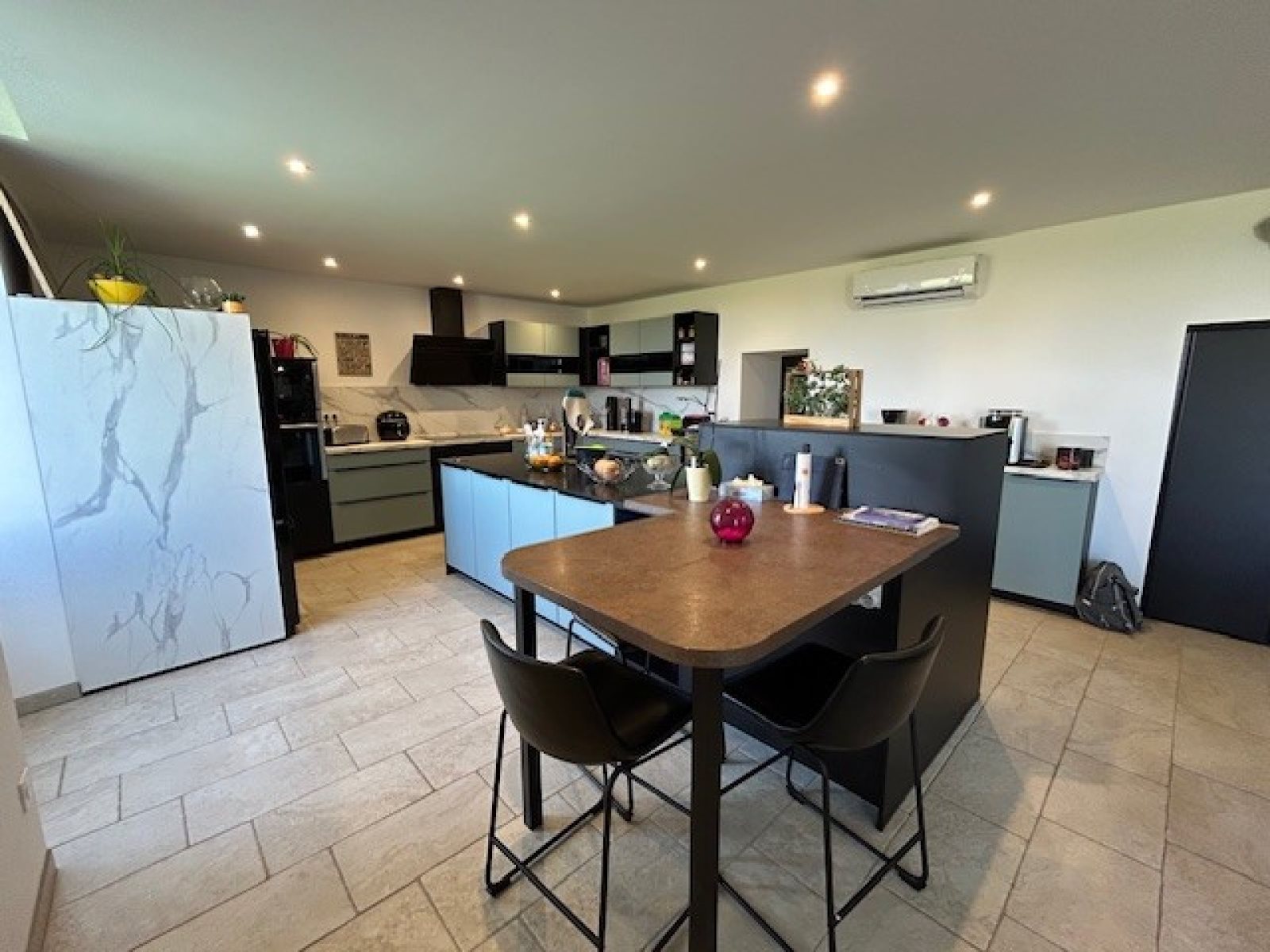 Maison à vendre, 389m², Valence-en-Poitou
