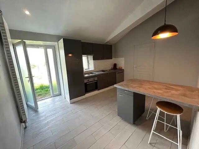 Maison à vendre, 114m², Sommières-du-Clain