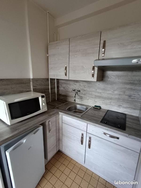 Appartement à louer, 33m², Saint-Max