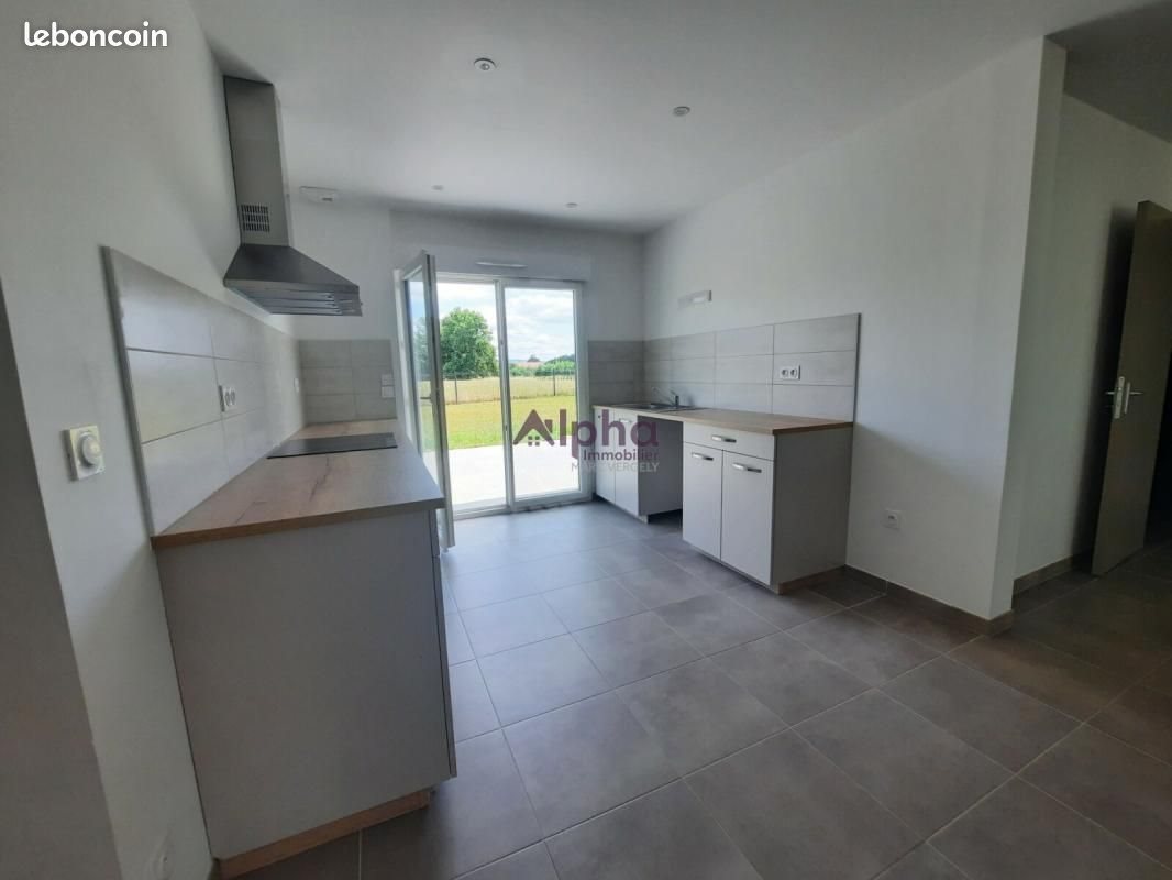 Maison à louer, 100m², Bioule