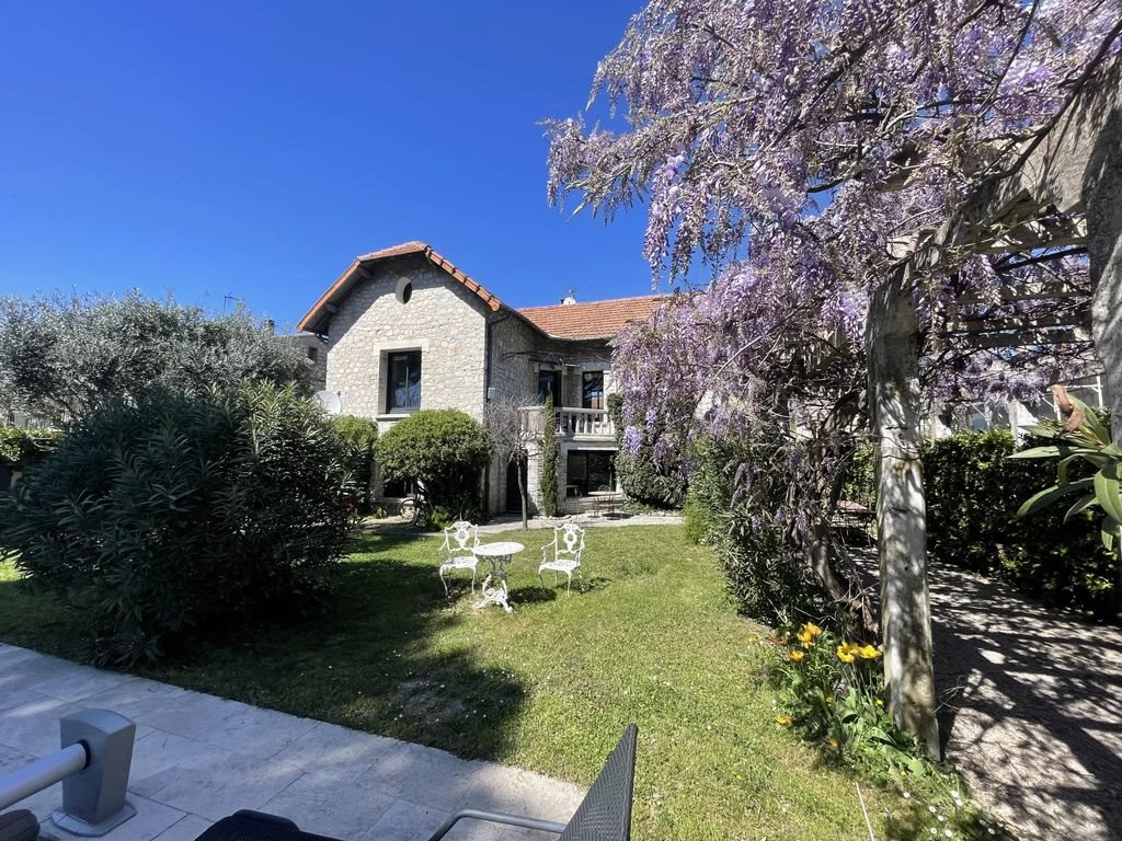 Maison à vendre, 204m², Vaison-la-Romaine