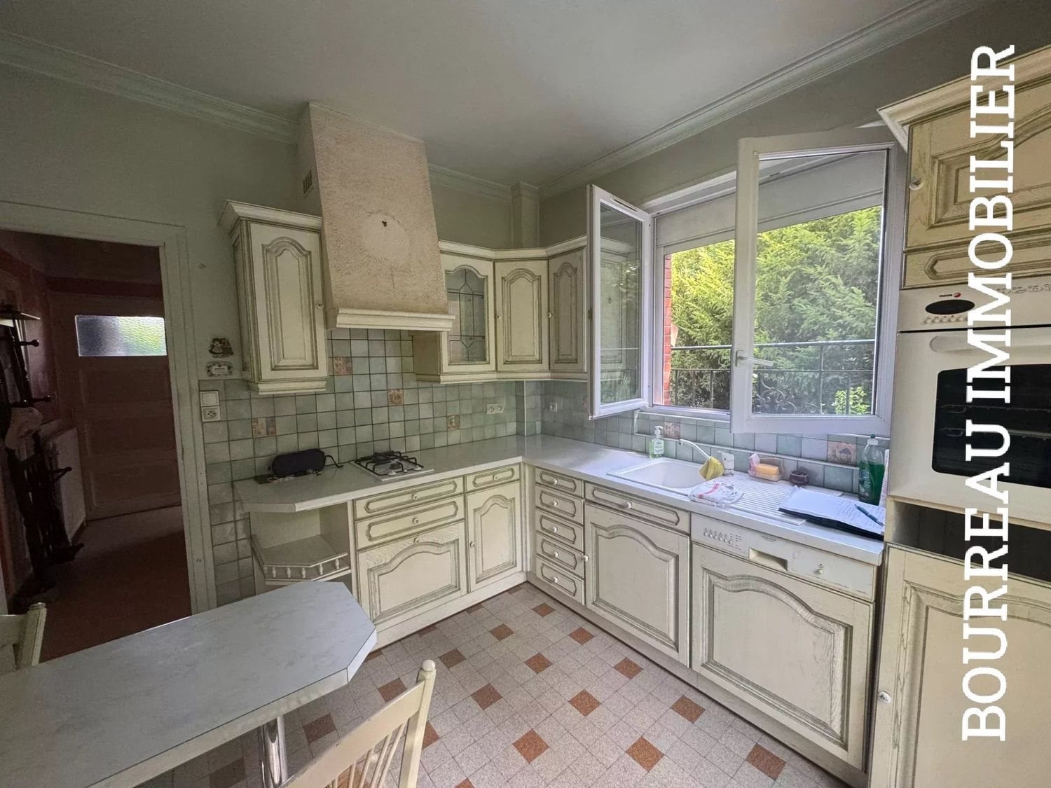 Maison à vendre, 110m², Saint-Aubin-sur-Yonne