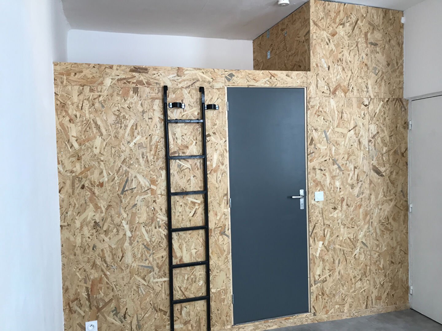 Appartement à louer, 18m², Marseille 6ème