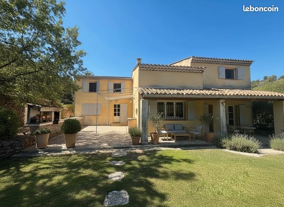Maison à vendre, 229m², Simiane-Collongue