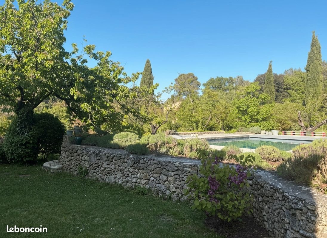Maison à vendre, 229m², Simiane-Collongue