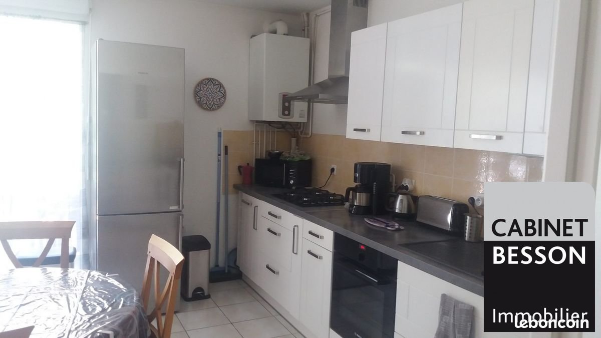 Appartement à louer, 63m², Sassenage