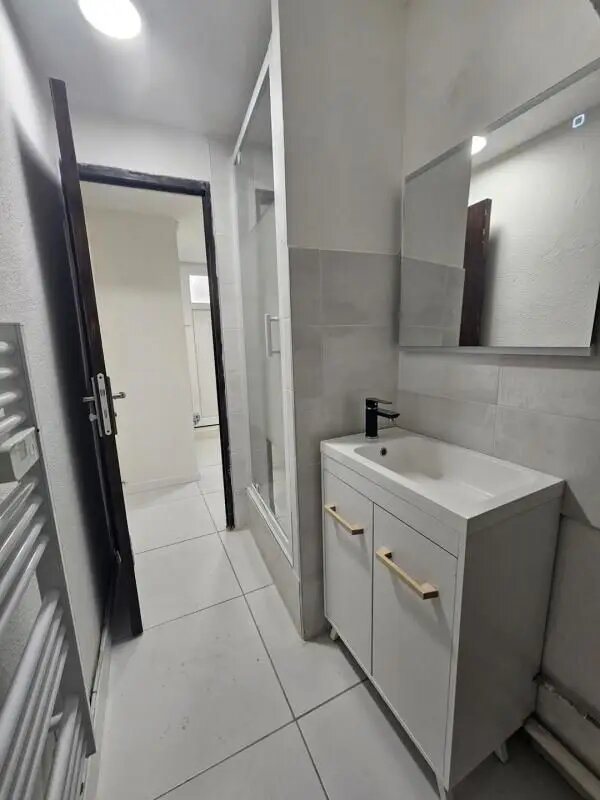 Appartement à louer, 52m², Piolenc