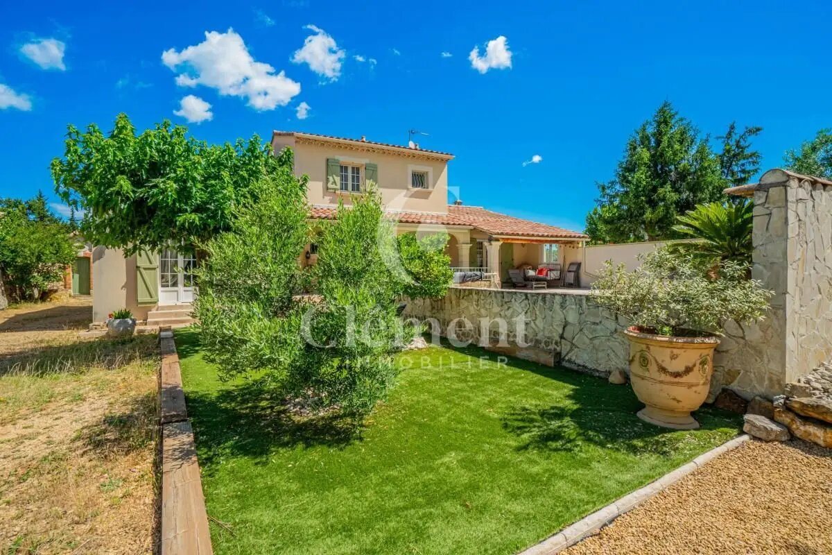 Maison à vendre, 140m², Piolenc
