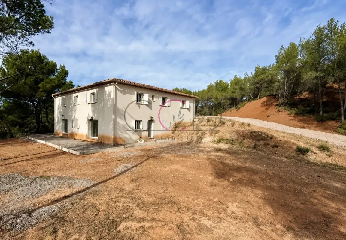 Maison à vendre, 263m², Châteauneuf-le-Rouge