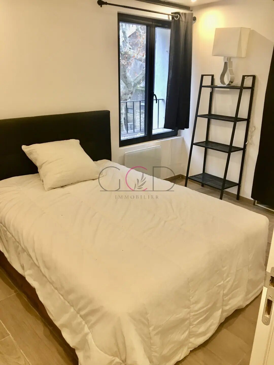 Appartement à louer, 38m², Eguilles